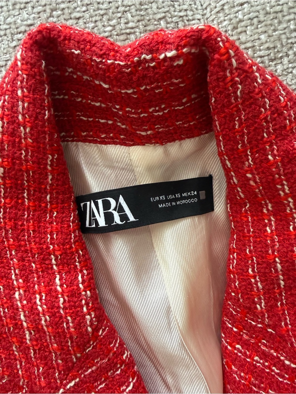 ZARA Red Tweed Double-Breasted Blazer with Gold Buttons - Picture 3 of 4